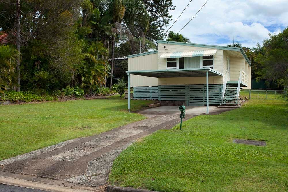 71 Wemvern Street, UPPER MOUNT GRAVATT QLD 4122, Upper Mount Gravatt - Thumbnail 2