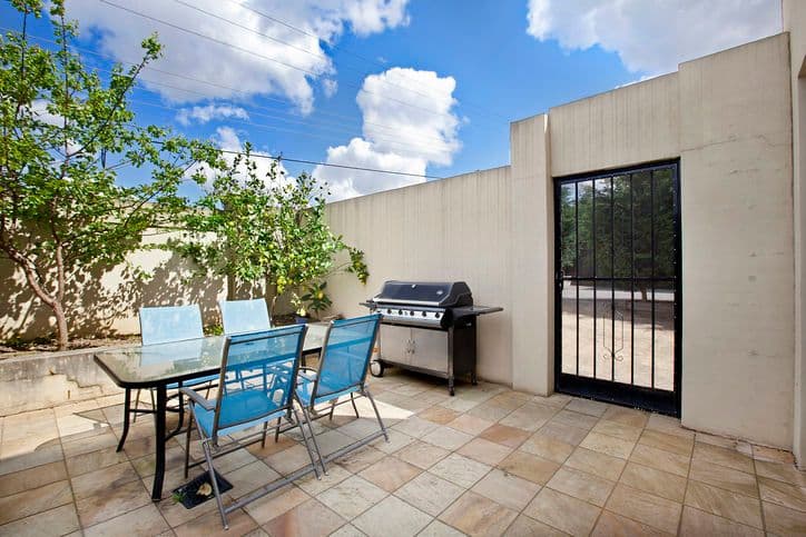 16-18 Oakwood Court, TEMPLESTOWE VIC 3106, Templestowe - Thumbnail 5