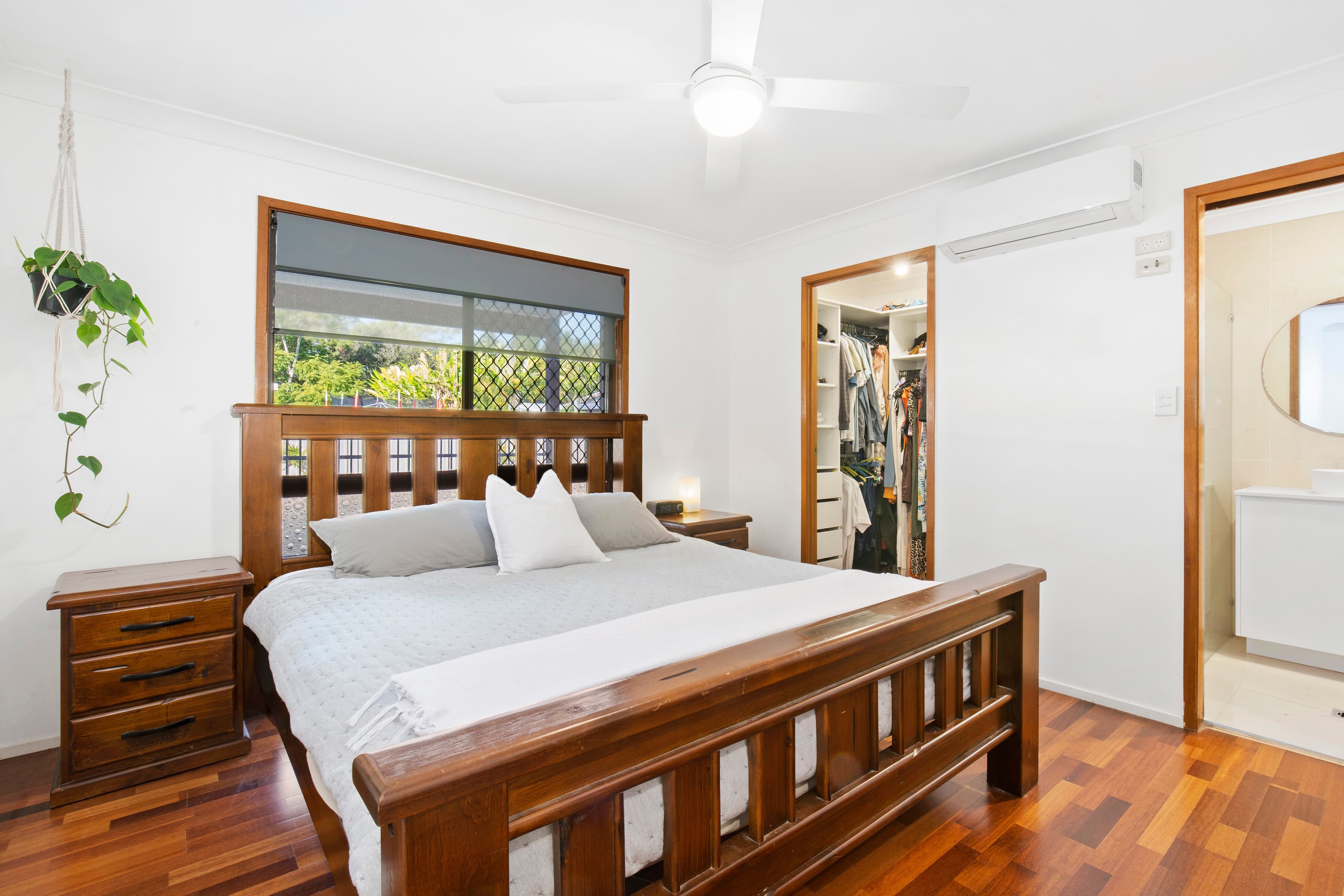 159 Barrier Reef Drive, Mermaid Waters QLD 4218, Mermaid Waters - Thumbnail 8