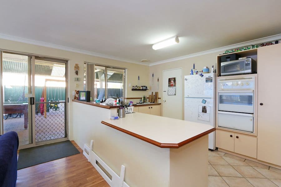 3 Kalee Court, Huntingdale WA 6110, Huntingdale - Thumbnail 3