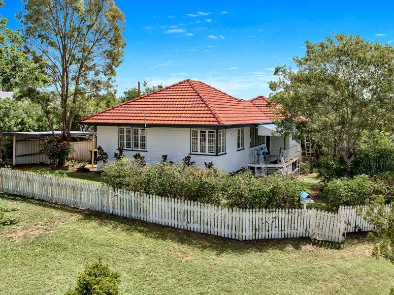 14 Carnelian Street, Holland Park QLD 4121, Holland Park - Thumbnail 8