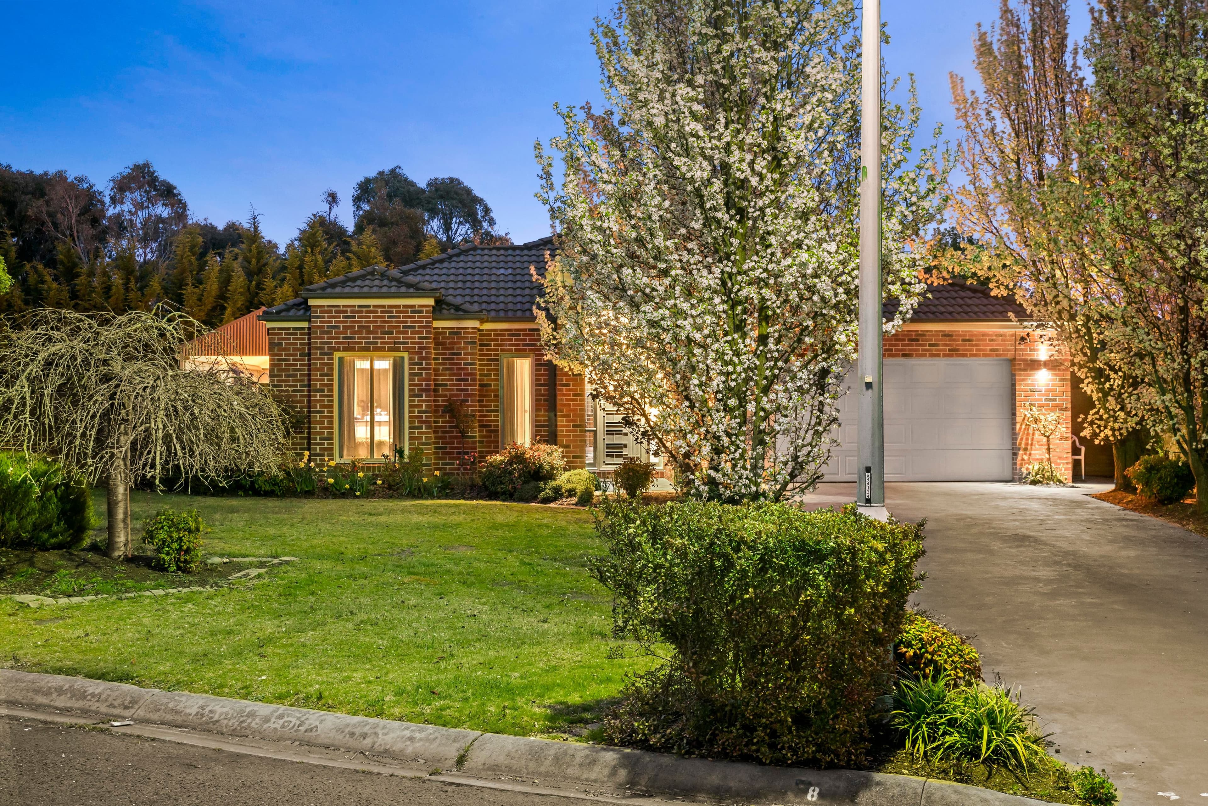 8 Lauren Court, Gisborne VIC 3437, Gisborne - Image 1