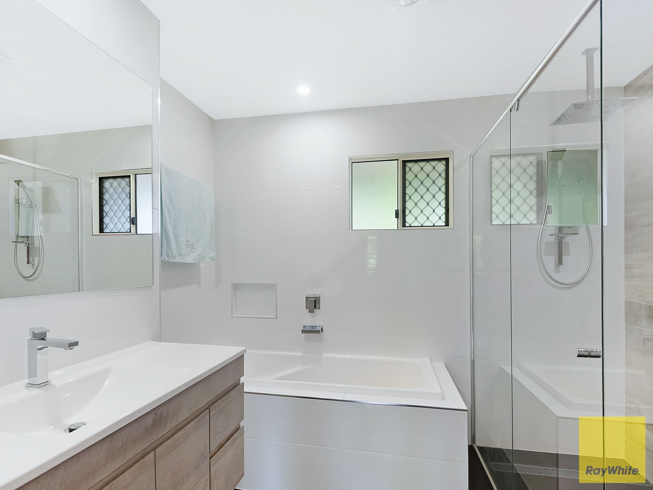 16 Pelleas Street, Bracken Ridge QLD 4017, Bracken Ridge - Thumbnail 8