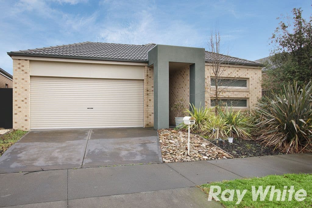 58 Sarton Link, Pakenham VIC 3810, Pakenham - Thumbnail 3