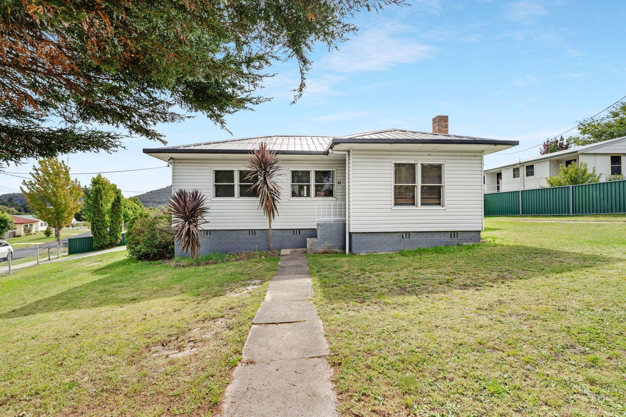 11 Stewart Street, Lithgow NSW 2790, Bowenfels - Image 1