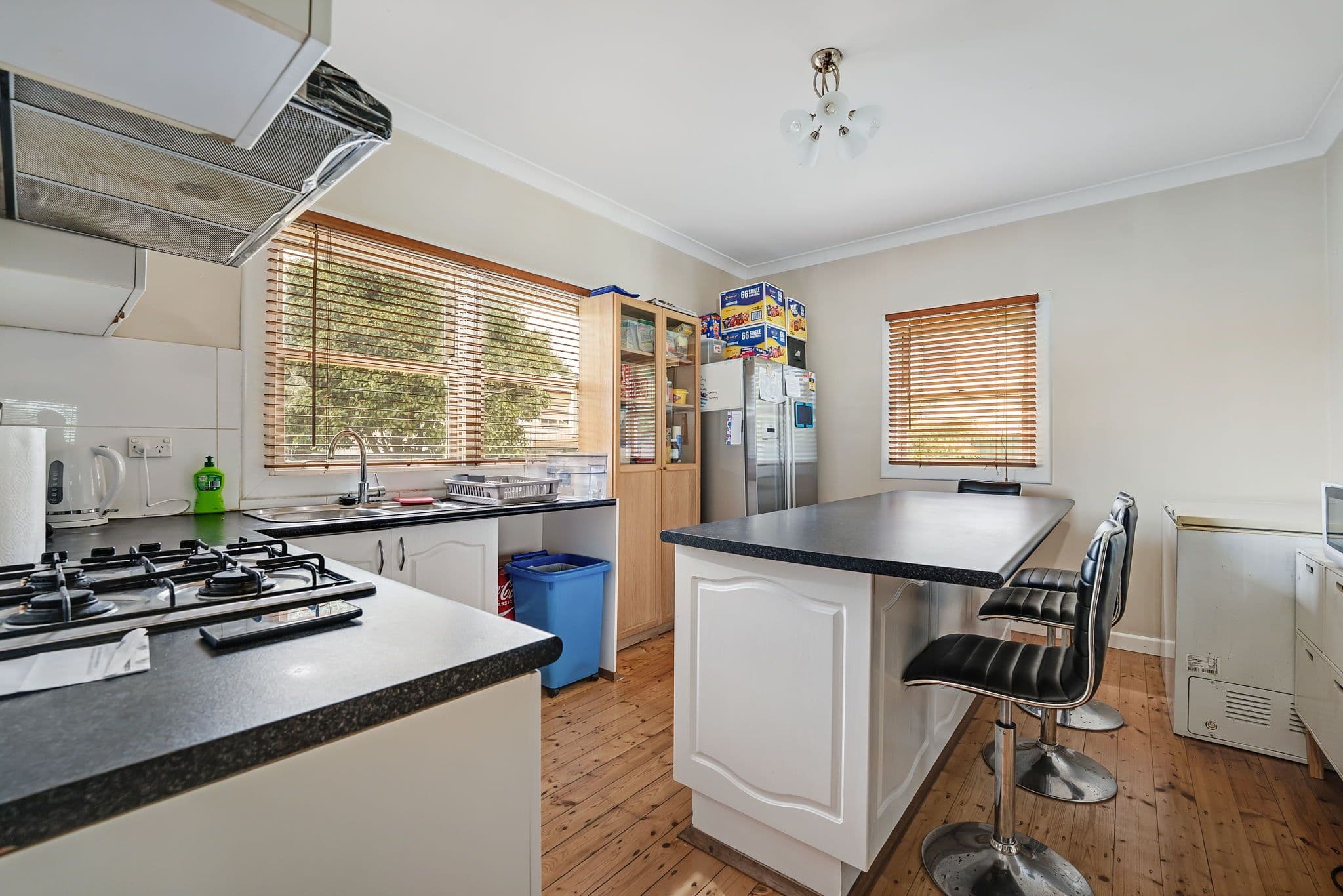 11 Stewart Street, Lithgow NSW 2790, Bowenfels - Thumbnail 2