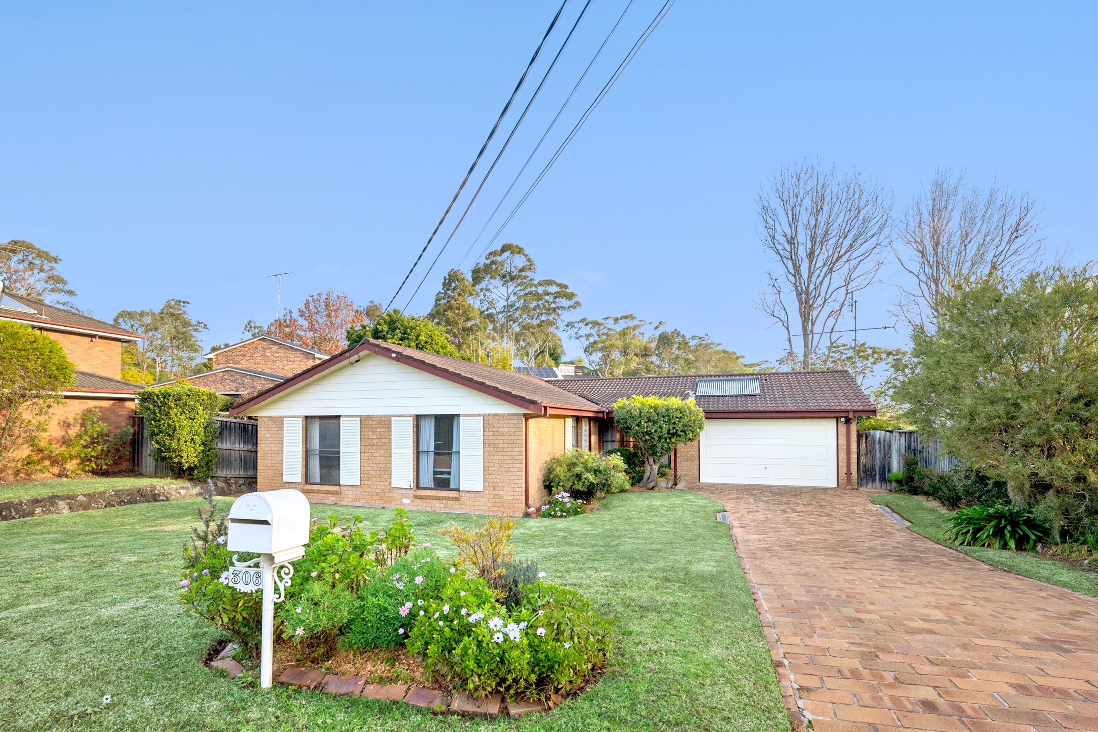 7 Burnside Place, Forest Lake, Westleigh - Image 1