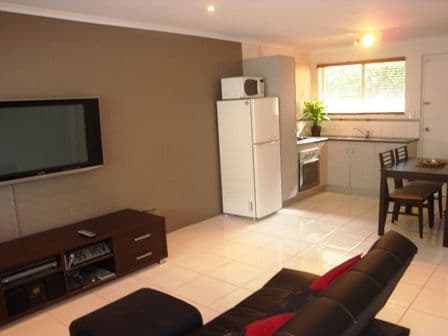 44 Martindale Street, CORINDA QLD 4075, Corinda - Thumbnail 2