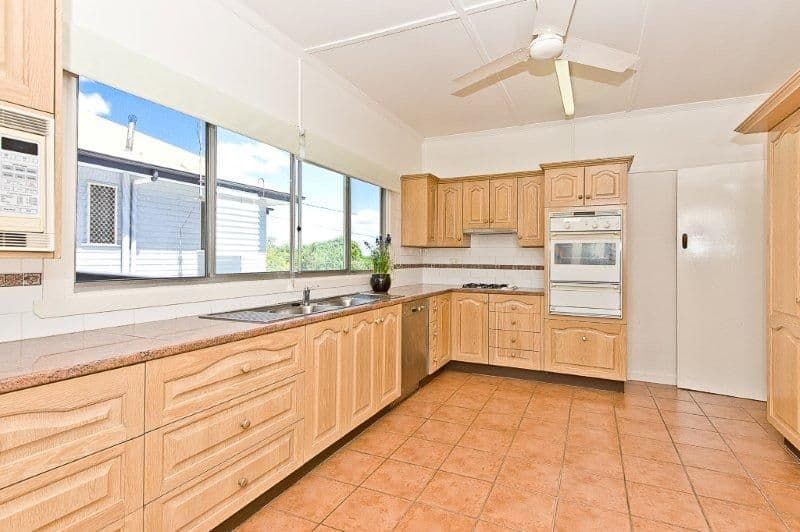 29 Armfield Street, Stafford QLD 4053, Stafford - Thumbnail 2