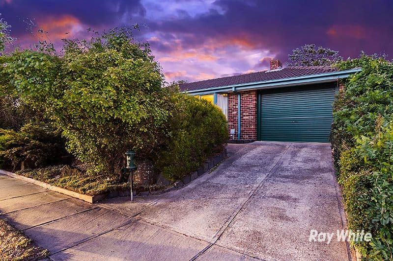 67 Courtenay Avenue, Cranbourne North VIC 3977, Cranbourne North - Thumbnail 2