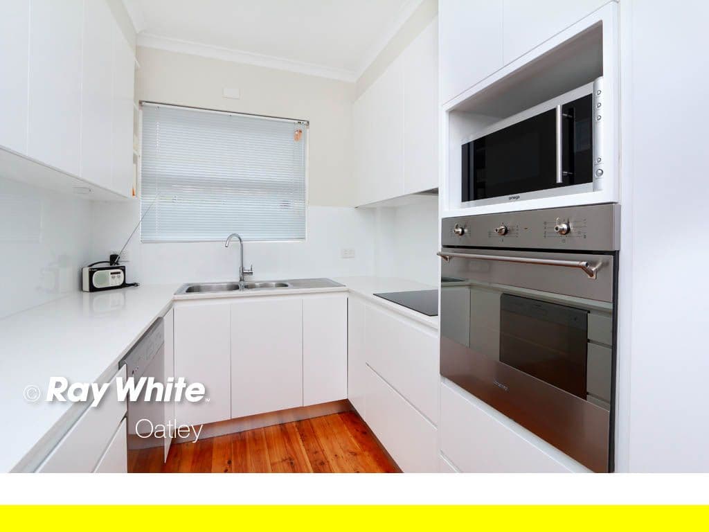 2 Oatley Avenue, OATLEY NSW 2223, Oatley - Thumbnail 3