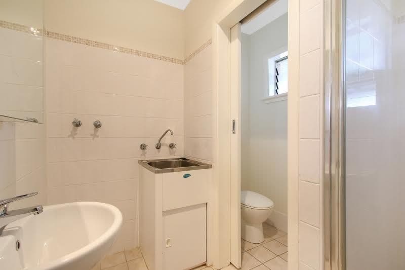 404 Douglas Road, Lavington NSW 2641, Lavington - Thumbnail 3