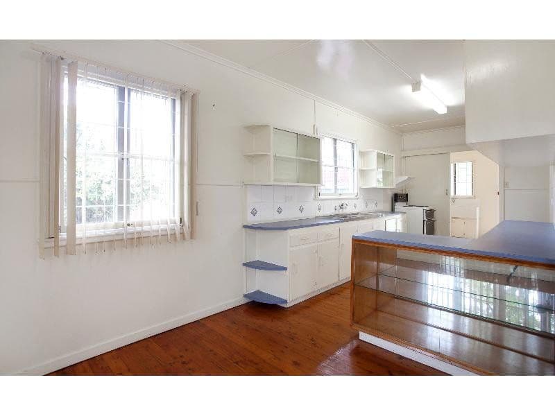 11 Strathdale Street, ASPLEY QLD 4034, Aspley - Thumbnail 5