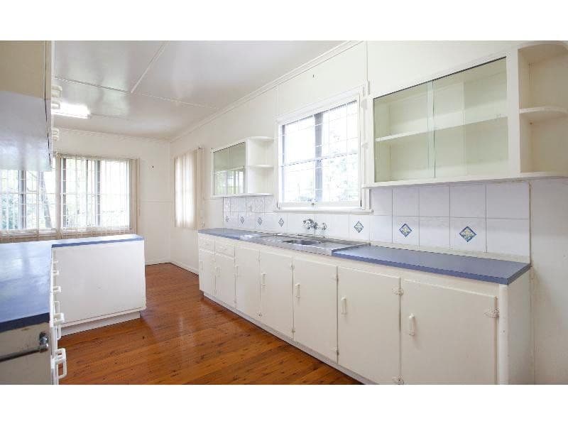 11 Strathdale Street, ASPLEY QLD 4034, Aspley - Thumbnail 6