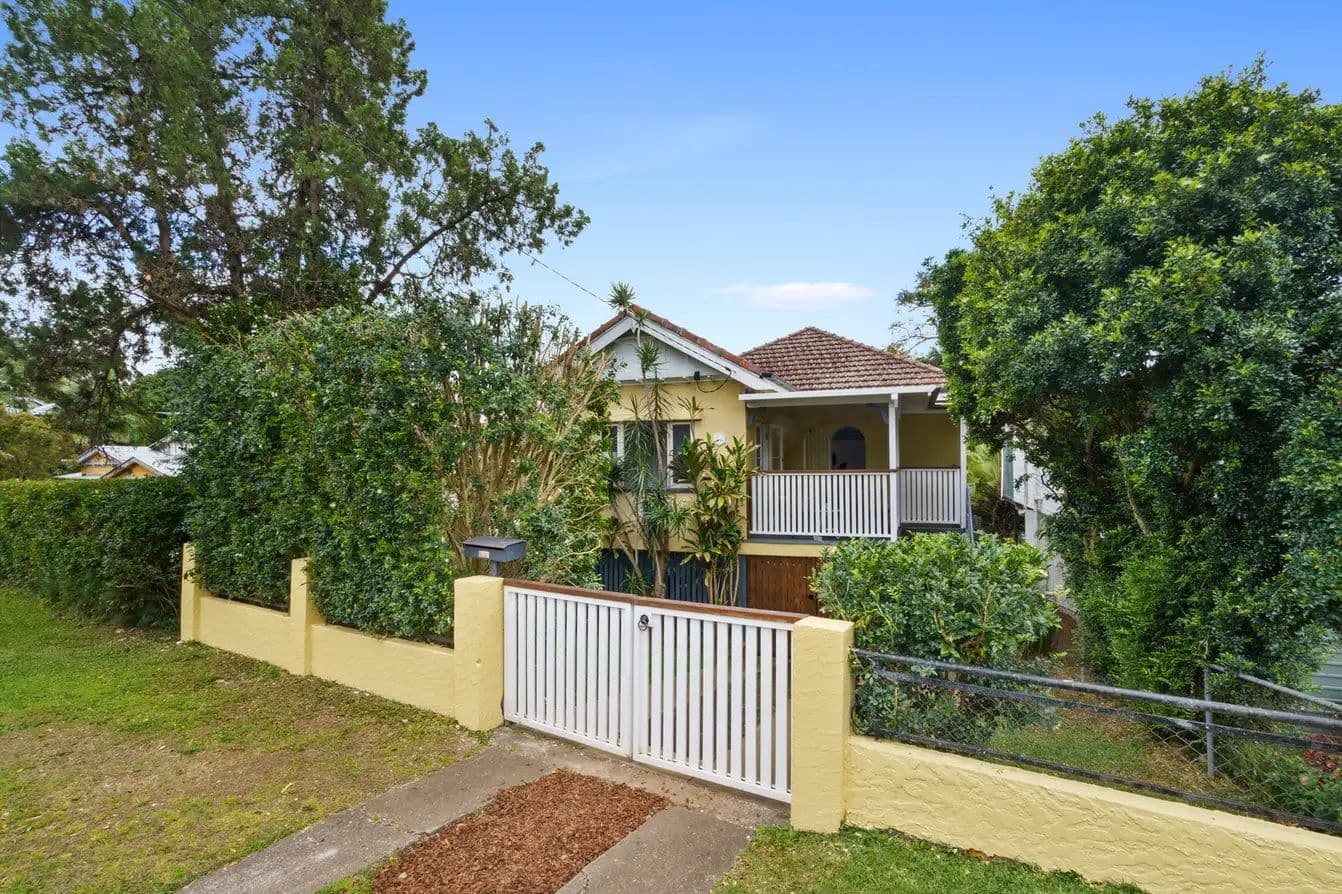 28 Benbow Street, Tarragindi QLD 4121, Tarragindi - Thumbnail 2