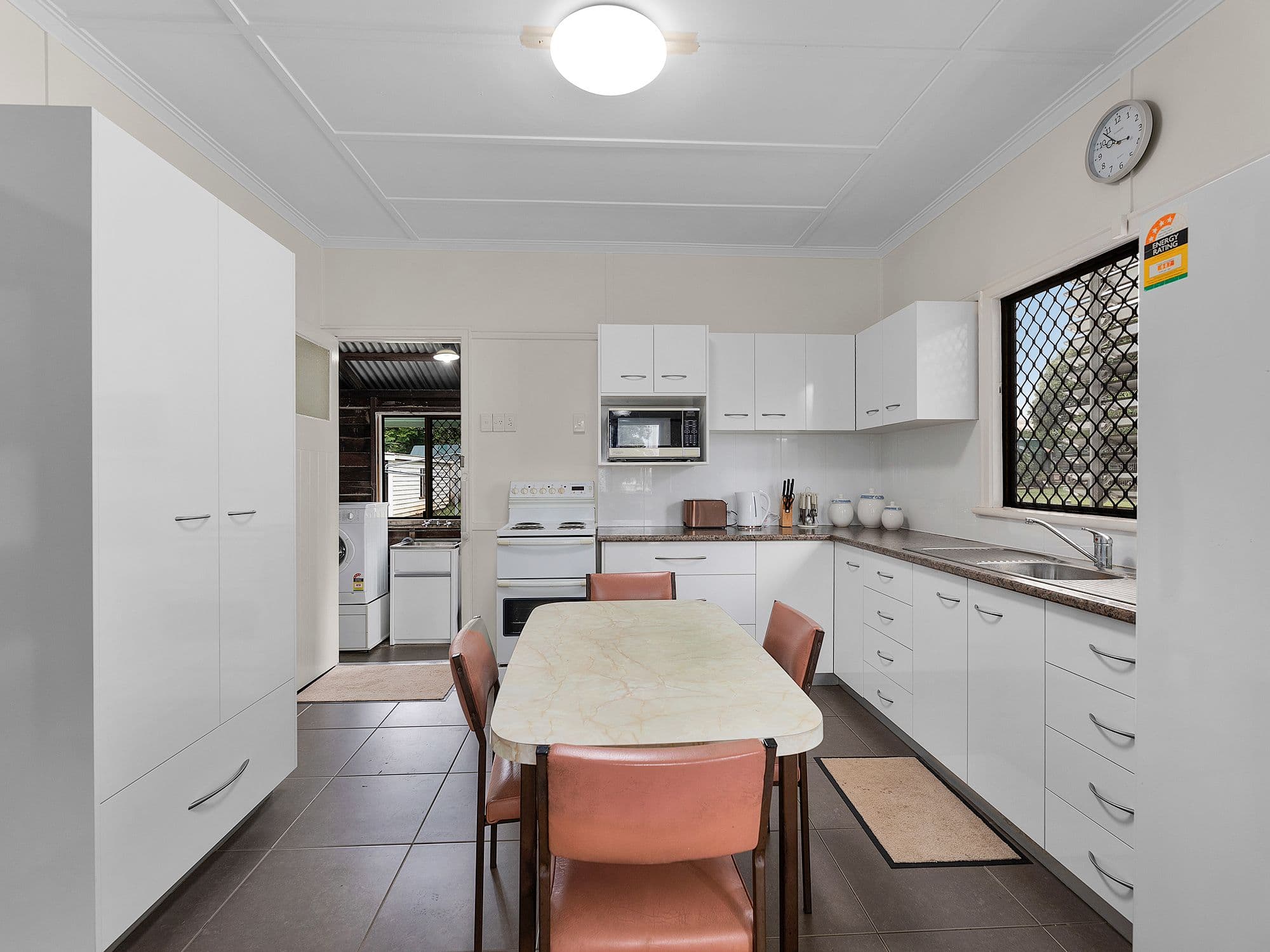 27 Greenham Street, Raceview QLD 4305, Raceview - Thumbnail 3