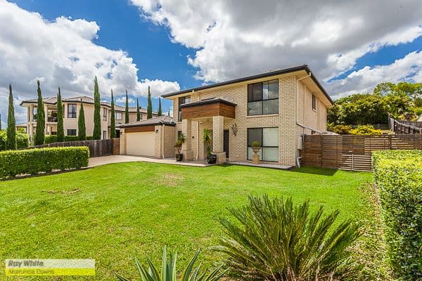 24 Hunter Cir, Petrie QLD 4502, Petrie - Thumbnail 2