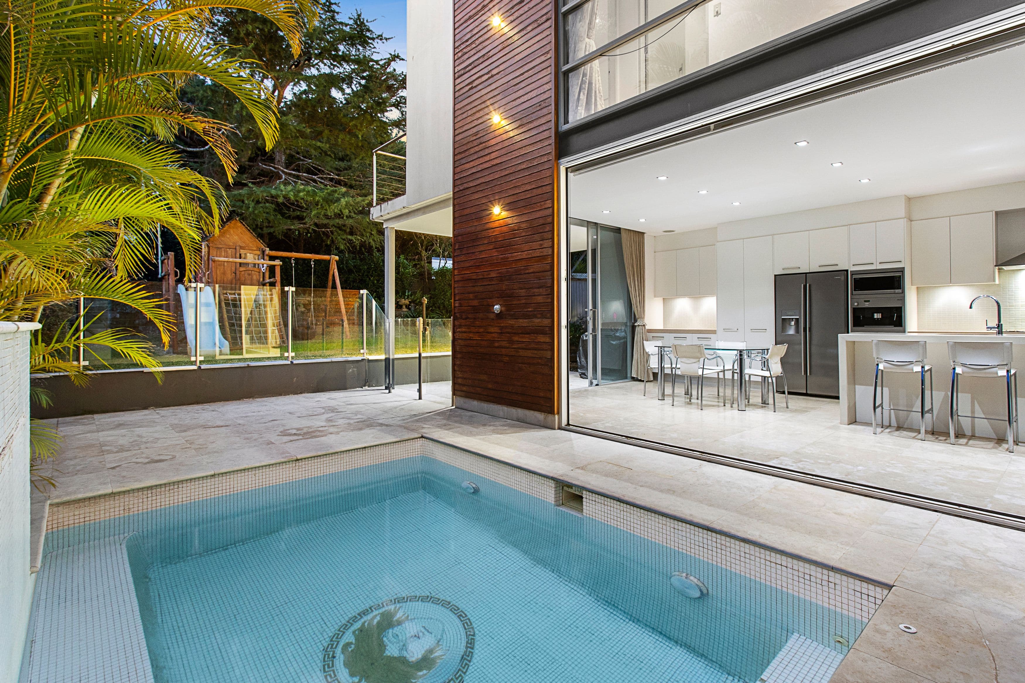 16 Seaforth Crescent, Seaforth NSW 2092, Seaforth - Thumbnail 2