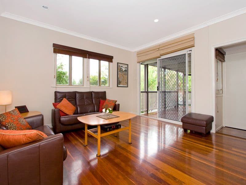 63 Thirteenth Avenue, KEDRON QLD 4031, Kedron - Thumbnail 5