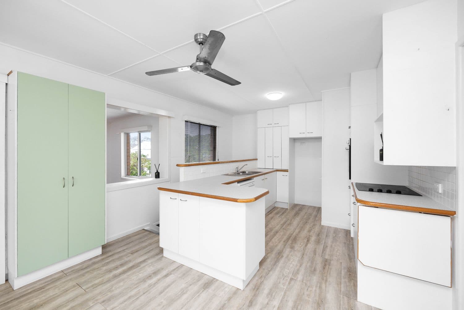 3 Collins Lane, Golden Beach QLD 4551, Golden Beach - Thumbnail 6