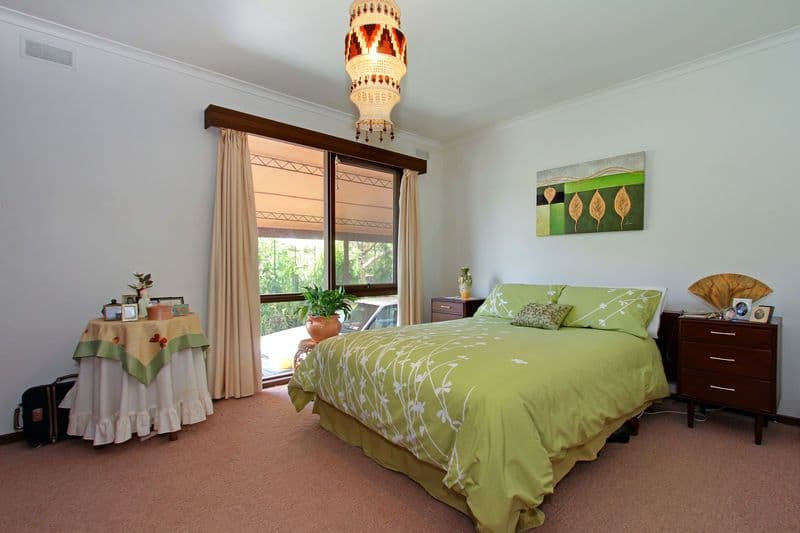 10 Topaz Street, BLAIRGOWRIE VIC 3942, Blairgowrie - Thumbnail 6