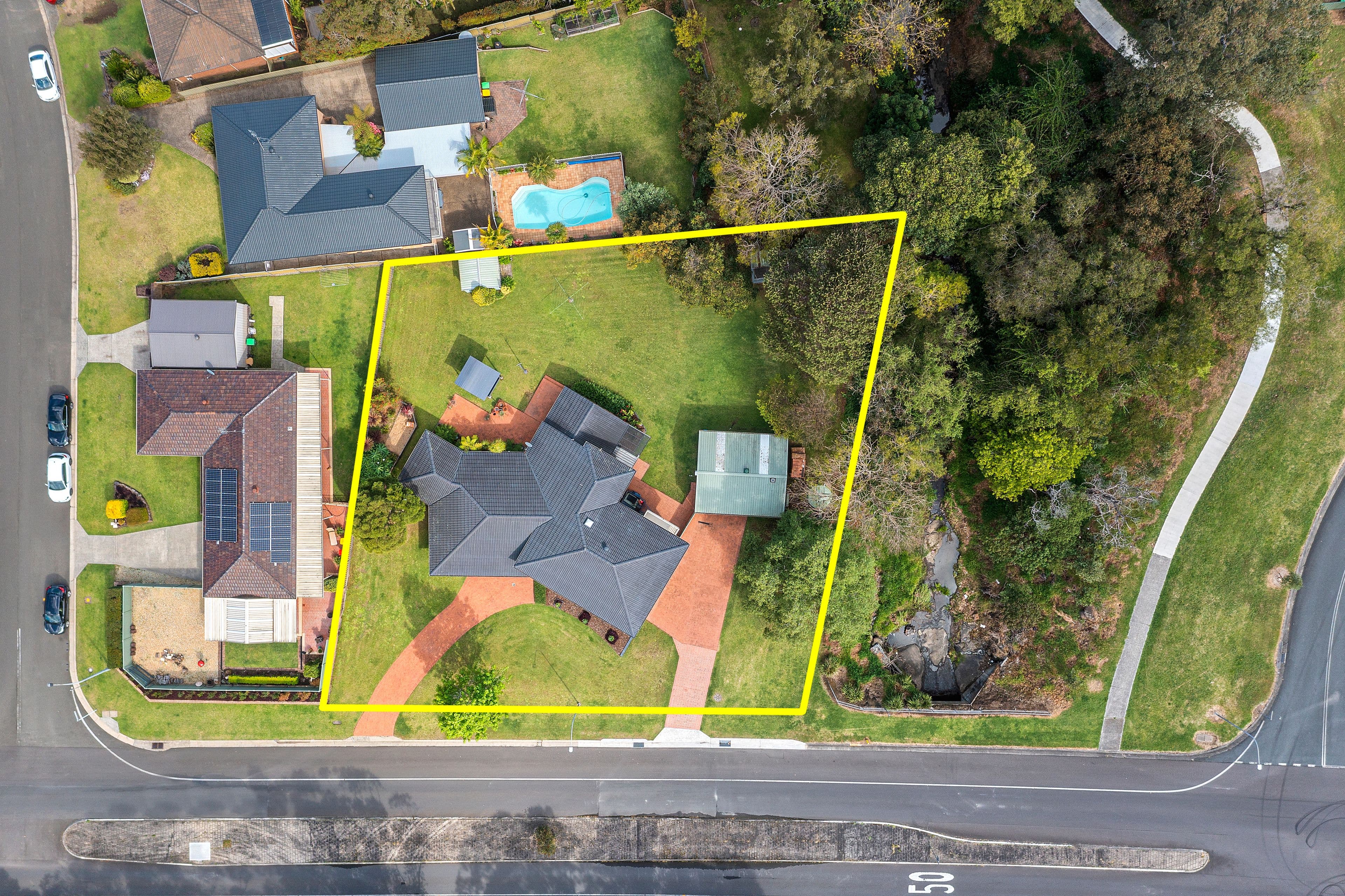 39 Coachwood Drive, Unanderra NSW 2526, Unanderra - Thumbnail 2