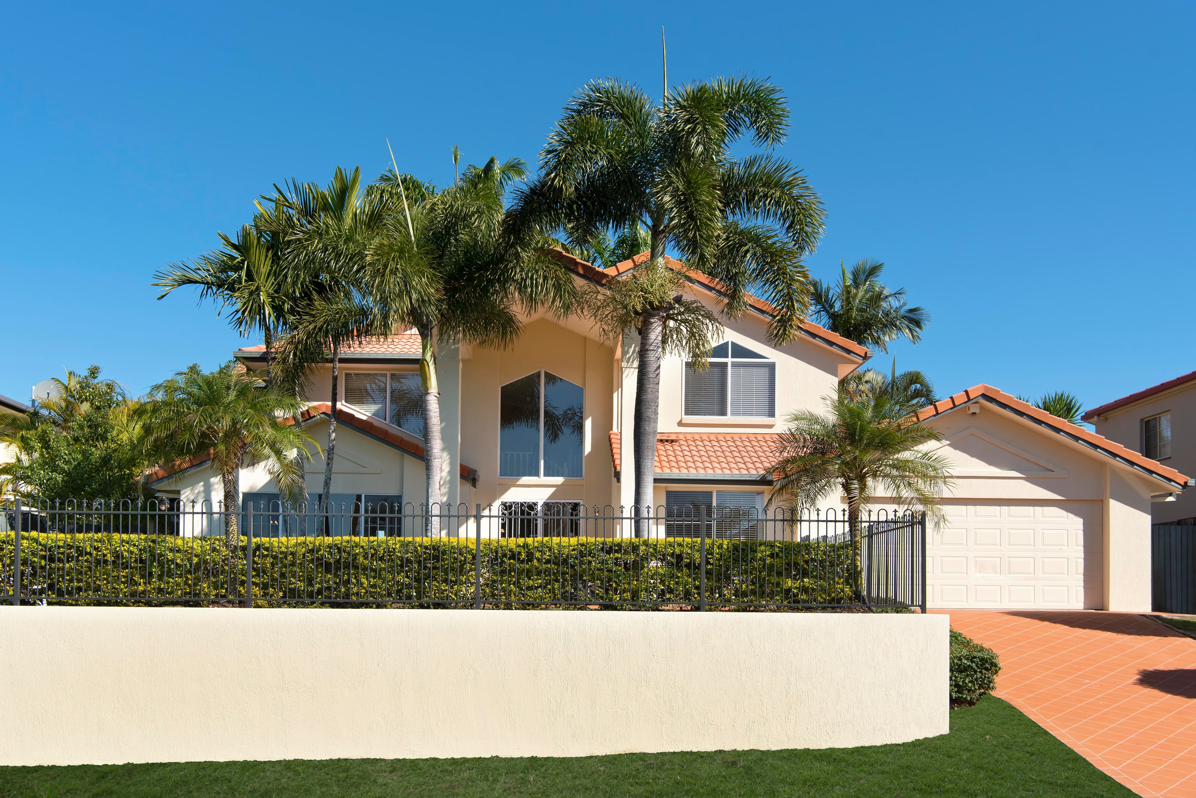 15 Beaulieu Crescent, Carindale QLD 4152, Carindale - Image 1