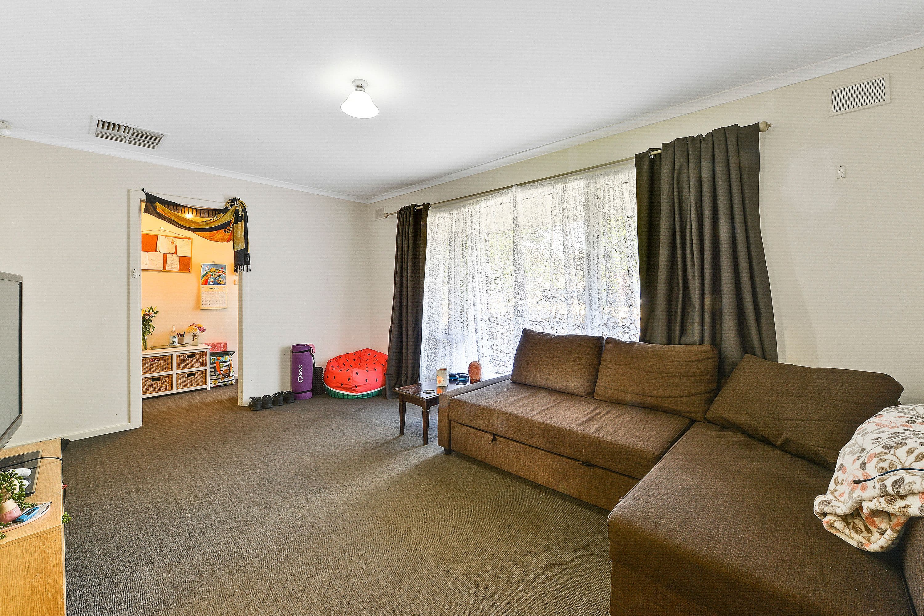 5 Broadmeadows Road, Elizabeth North SA 5113, Elizabeth North - Thumbnail 2