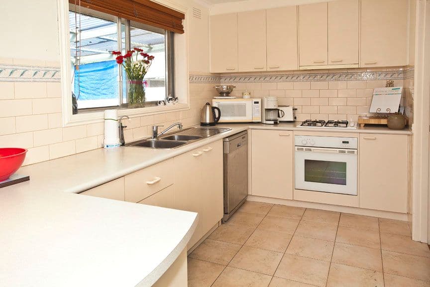 1 Dover Court, MULGRAVE VIC 3170, Mulgrave - Thumbnail 2