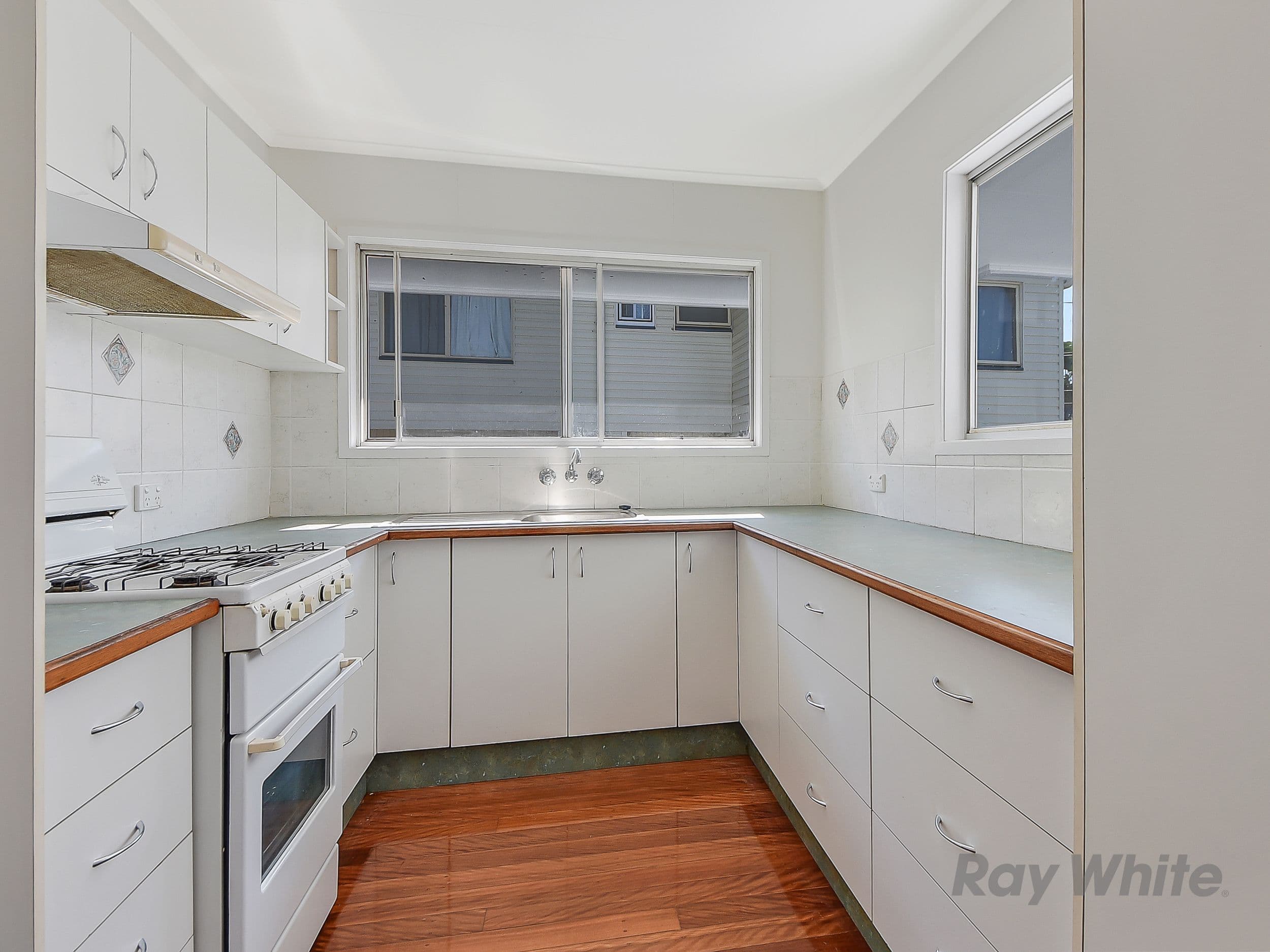 4 Mckeering Street, Bracken Ridge QLD 4017, Bracken Ridge - Thumbnail 3
