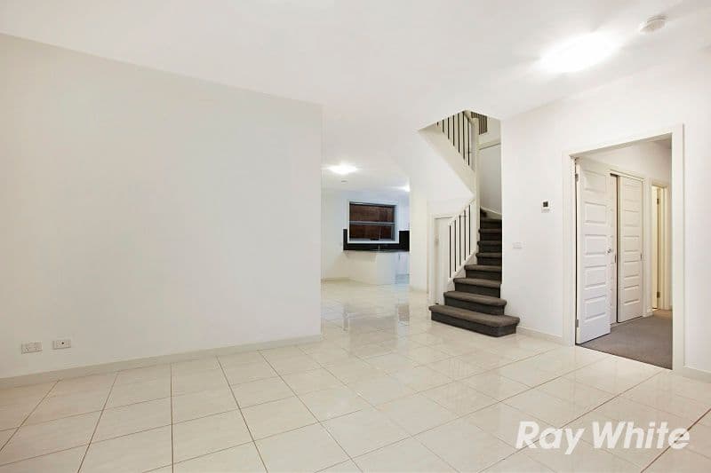 36 Highland Avenue, Oakleigh East VIC 3166, Oakleigh East - Thumbnail 3