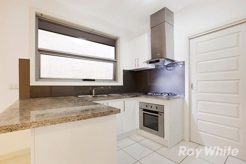 36 Highland Avenue, Oakleigh East VIC 3166, Oakleigh East - Thumbnail 6