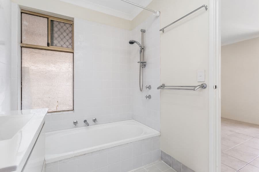 112 Amazon Drive, Beechboro WA 6063, Beechboro - Thumbnail 7