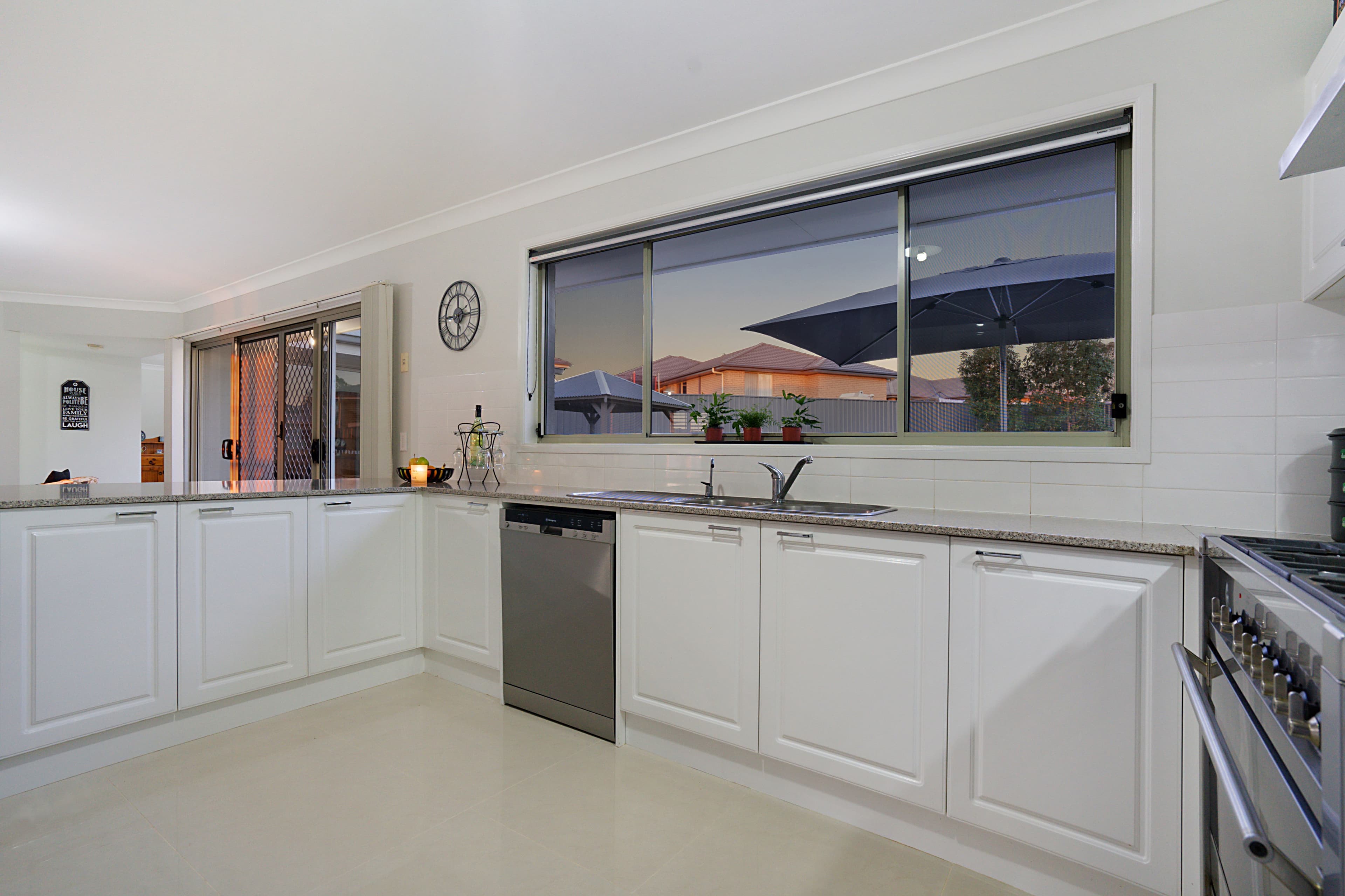 2 Susan Place, Raworth - Thumbnail 7