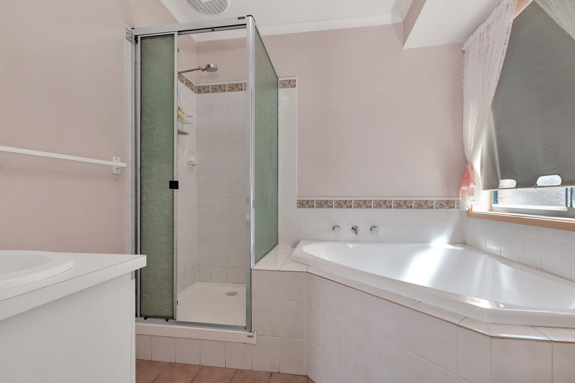 9 Savage Court, Werribee VIC 3030, Werribee - Thumbnail 3