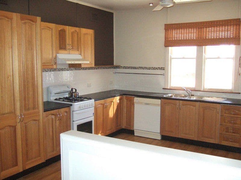 346 Lane Street, BROKEN HILL NSW 2880, Broken Hill - Thumbnail 2