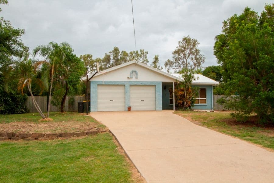 10 Mostyn Cresent, BUSHLAND BEACH QLD 4818, Bushland Beach - Image 1