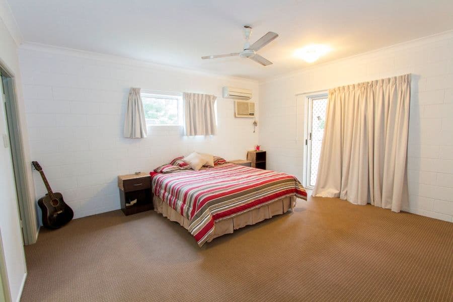 10 Mostyn Cresent, BUSHLAND BEACH QLD 4818, Bushland Beach - Thumbnail 6