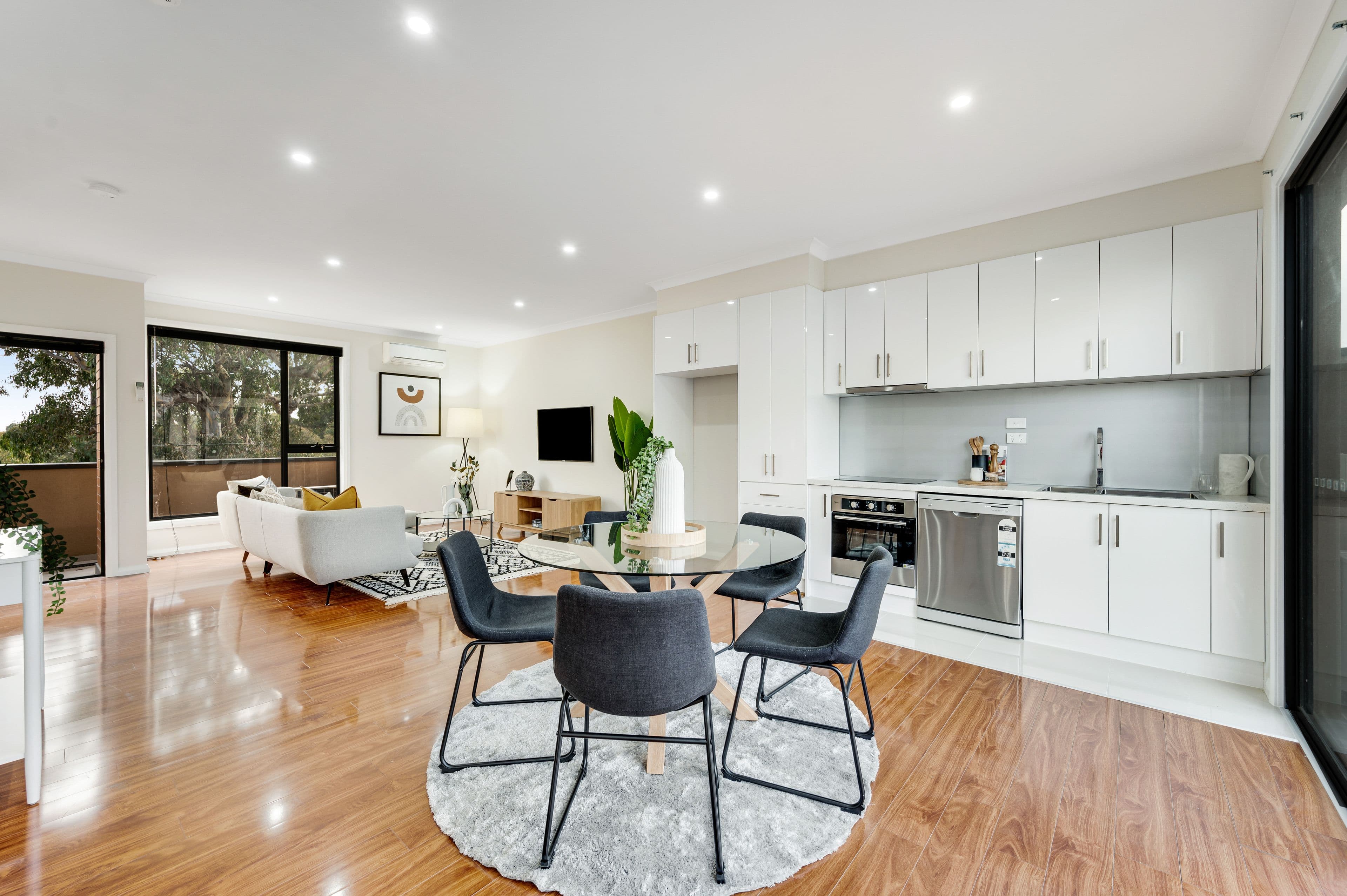 354 Grand Boulevard, Craigieburn VIC 3064, Craigieburn - Thumbnail 6