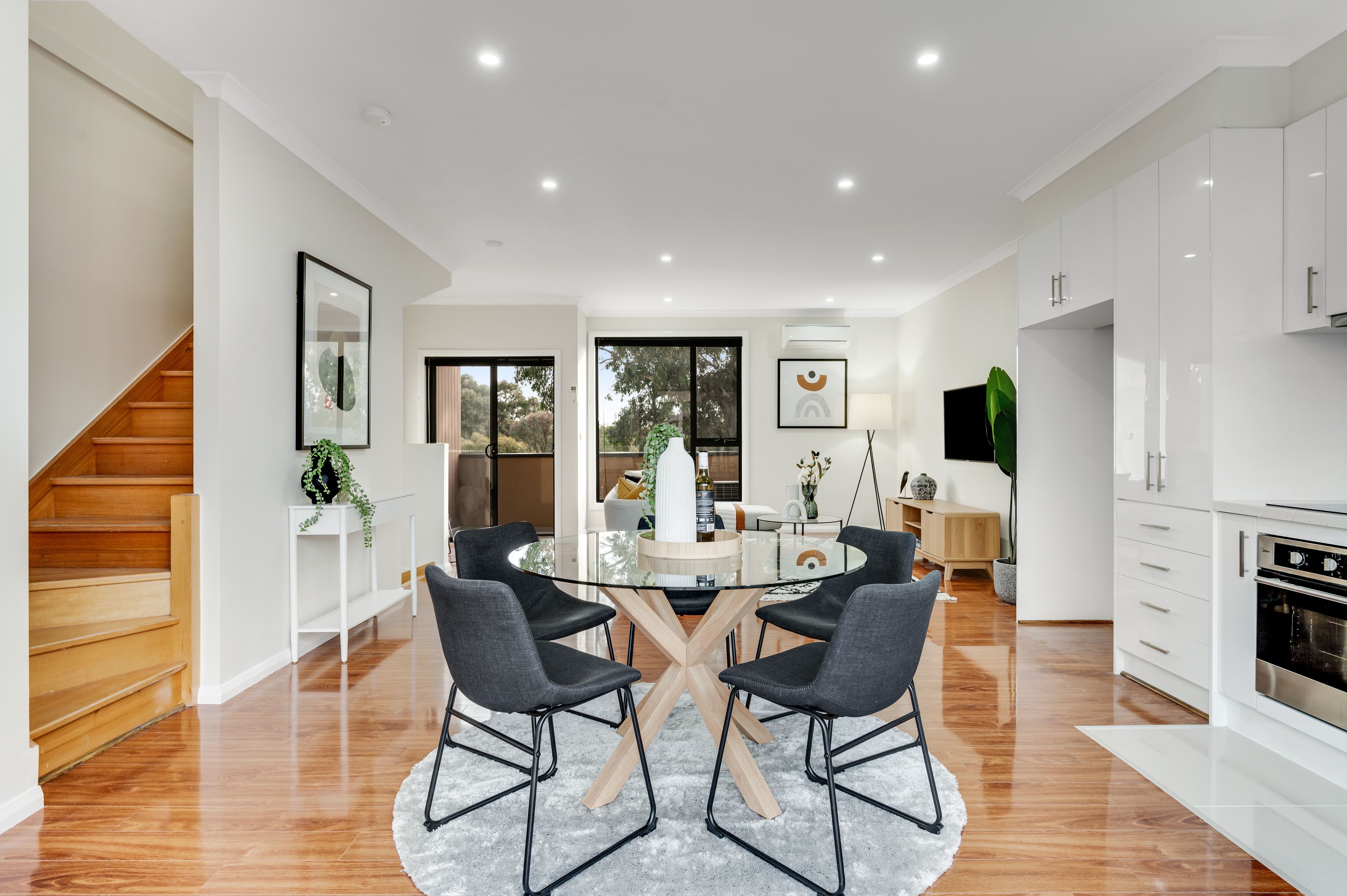 354 Grand Boulevard, Craigieburn VIC 3064, Craigieburn - Thumbnail 8