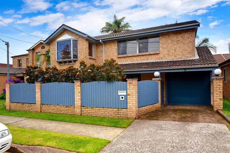 5  Octavia Street, NARRABEEN NSW 2101, Narrabeen - Thumbnail 2
