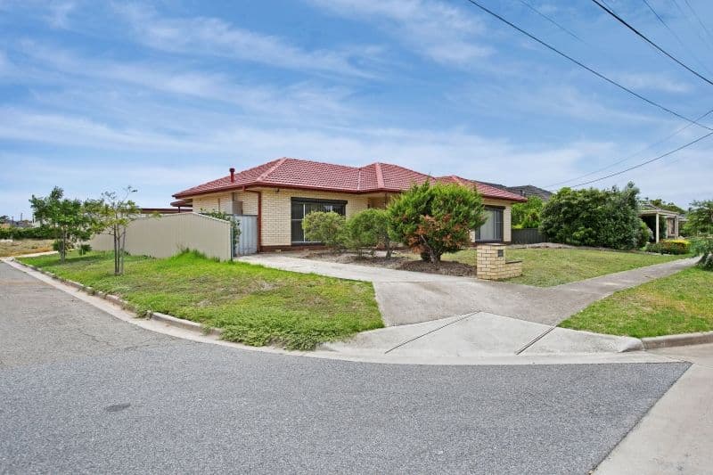 9 Moore Drive, Fulham Gardens SA 5024, Fulham Gardens - Thumbnail 2