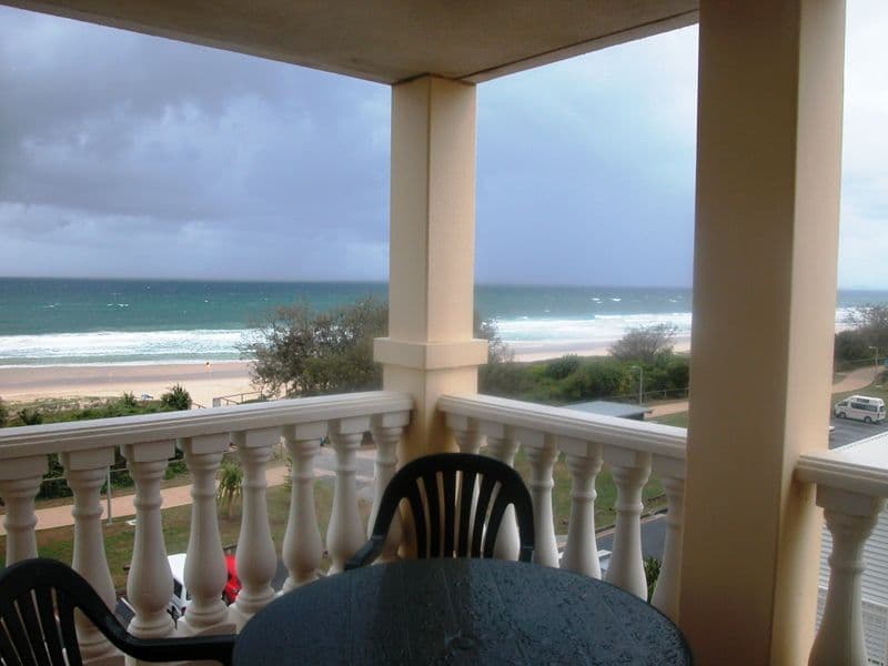 51 'La Grande', 122 Old Burleigh Road, BROADBEACH QLD 4218, Broadbeach - Thumbnail 3