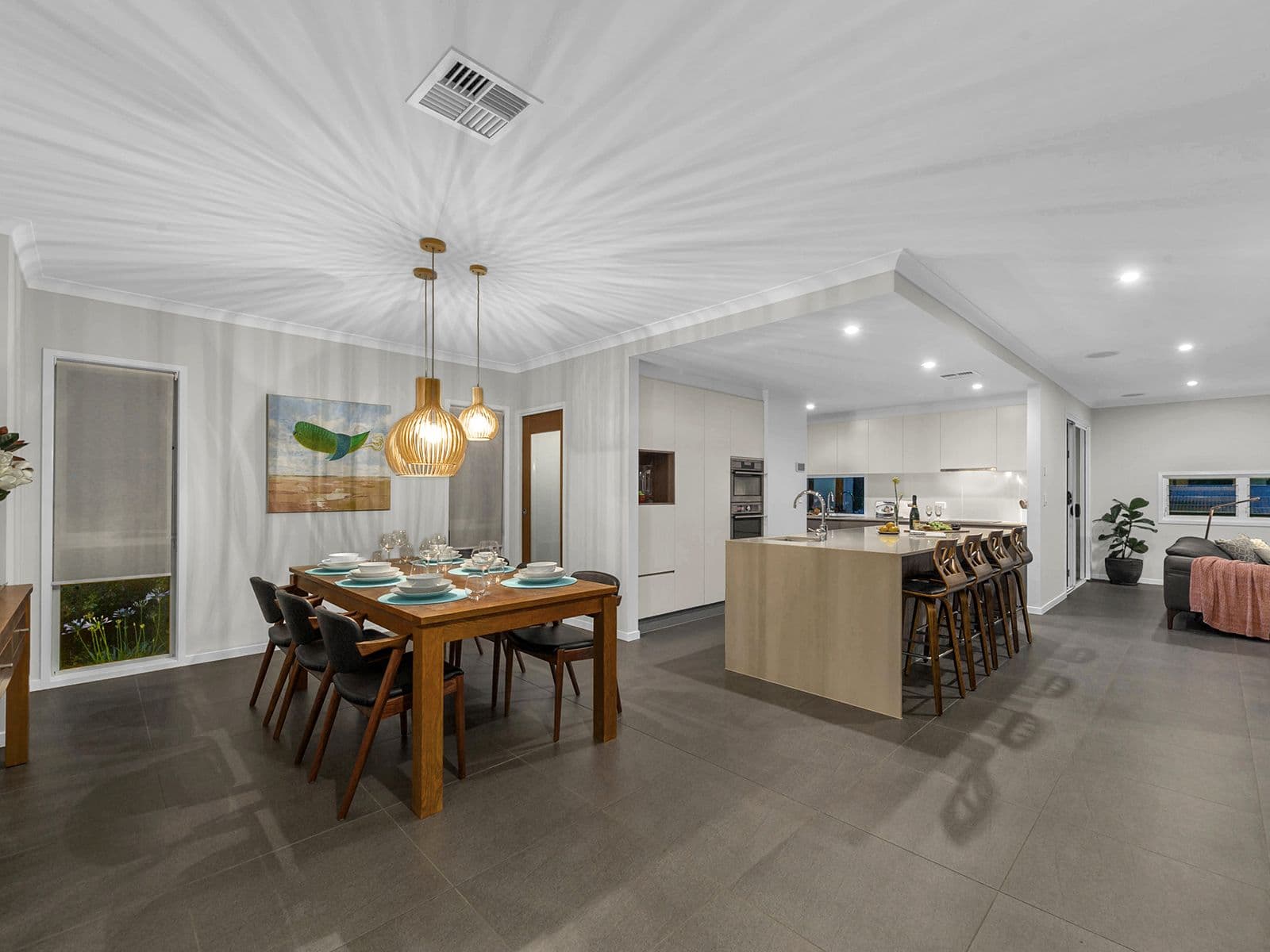 17 Rowton Street, Holland Park QLD 4121, Holland Park - Thumbnail 3