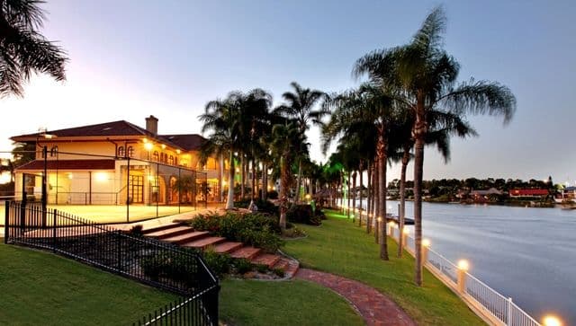 'Bartinon' Marseille Court, SORRENTO QLD 4217, Sorrento - Thumbnail 3
