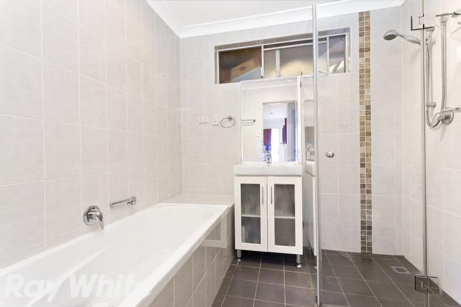 36 Mullane Avenue, BAULKHAM HILLS NSW 2153, Baulkham Hills - Thumbnail 4