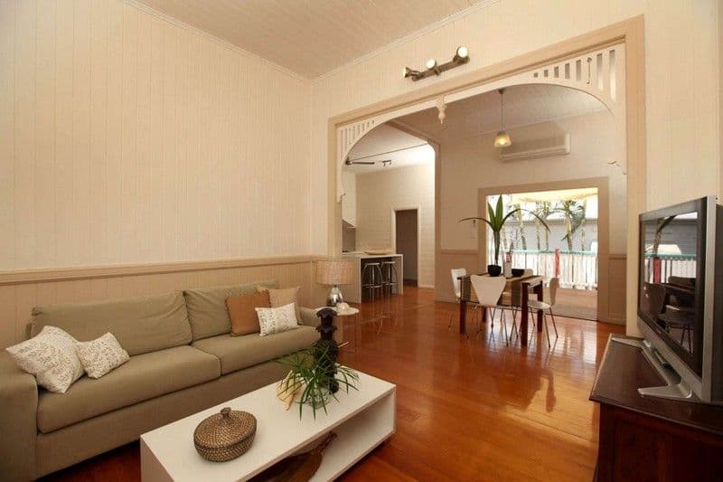 31 Eleventh Avenue, RAILWAY ESTATE QLD 4810, Railway Estate - Thumbnail 3