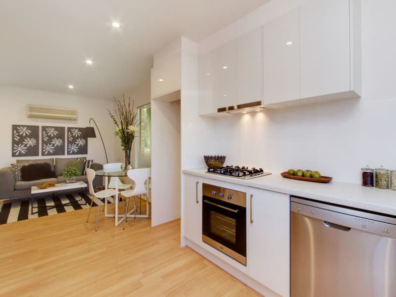 1/90 Rowe Avenue, Northfield - Thumbnail 3