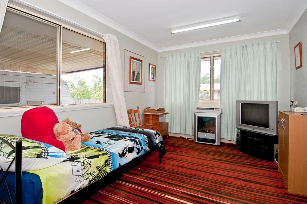 9 Foxdale Court, WATERFORD WEST QLD 4133, Waterford West - Thumbnail 6