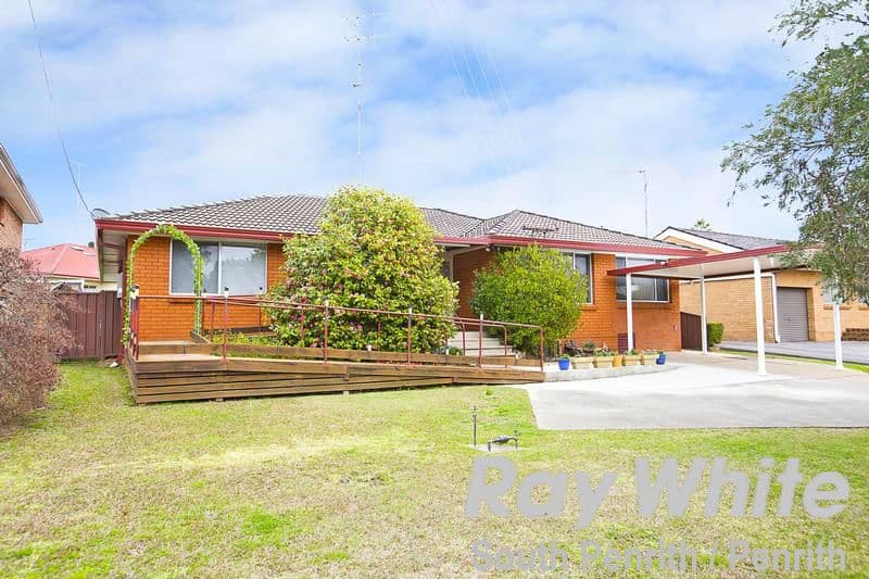9 Braemar Drive, South Penrith - Image 1